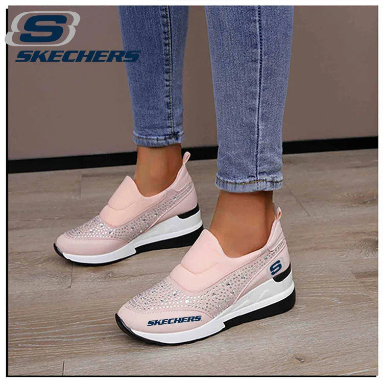 New Trendy Women's Slip-On Sneakers 2026 | Clearance Sale