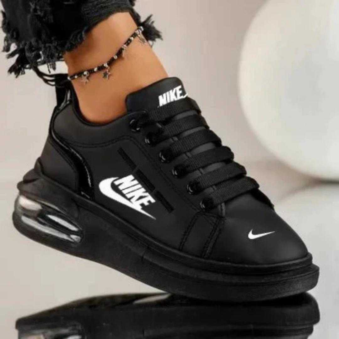 New Trendy Women's Sneakers 2026 | Clearance Sale